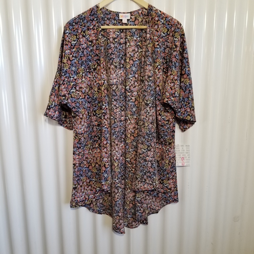 Lularoe kimono  size small